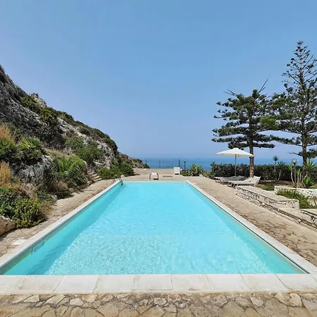 Holiday home Exceptional With Private Pool In
